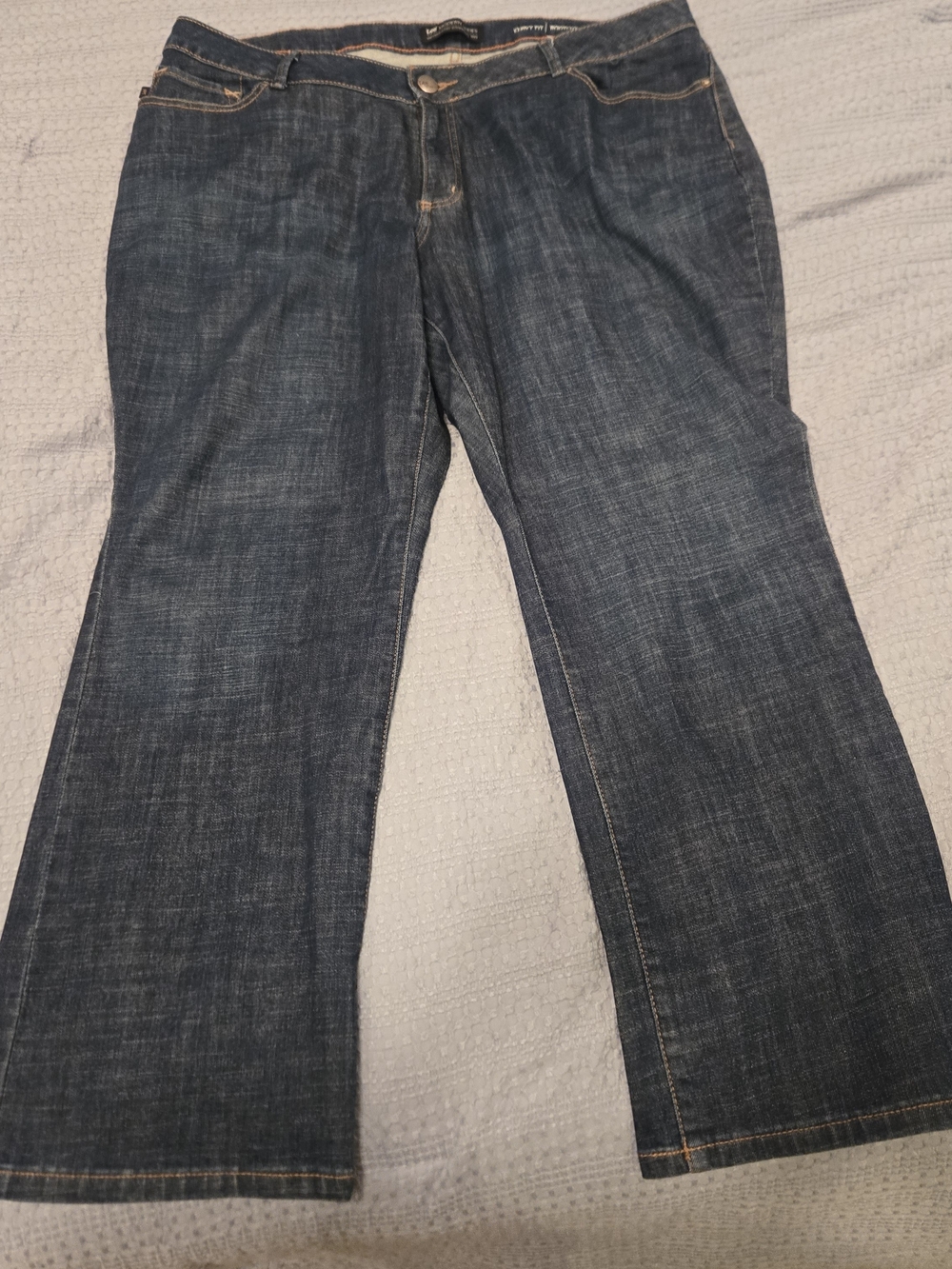 Lee Modern Series Curvy Fit Bootcut Jeans — Dark Wash — Size 20W Petite